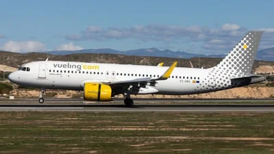 Vueling EC-NBA Airbus A320-271N