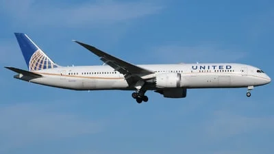 United Airlines N36962 Boeing 787-9 Dreamliner