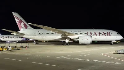 Qatar Airways A7-BCJ Boeing 787-8 Dreamliner