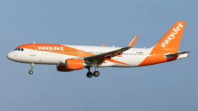 easyJet G-EZWL Airbus A320-214