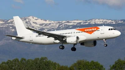 easyJet G-EJCE Airbus A320-214
