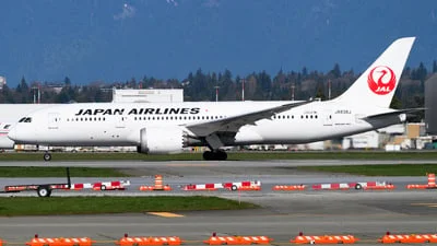 Japan Airlines (JAL) JA838J Boeing 787-8 Dreamliner