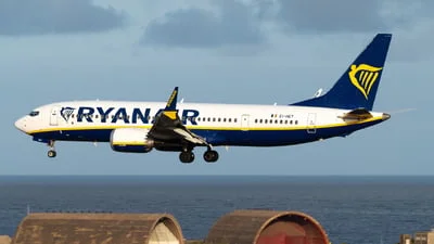 Ryanair EI-HEY Boeing 737-8-200 MAX