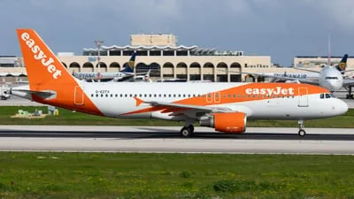 easyJet G-EZTX Airbus A320-214