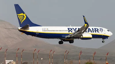 Ryanair EI-EVP Boeing 737-8AS