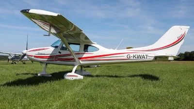 Private G-KWAT TL Ultralight TL-3000 Sirius 600