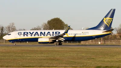 Ryanair EI-DYR Boeing 737-8AS