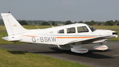 Private G-BSKW Piper PA-28-181 Archer II