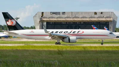 Cargojet Airways C-FFPA Boeing 757-223(PCF)