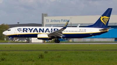 Ryanair EI-ENM Boeing 737-8AS