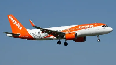 easyJet G-UZLX Airbus A320-251N