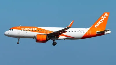 easyJet G-UZHX Airbus A320-251N