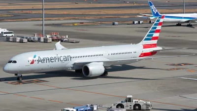 American Airlines N824AN Boeing 787-9 Dreamliner