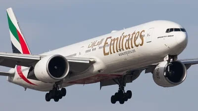 Emirates A6-EGA Boeing 777-31HER
