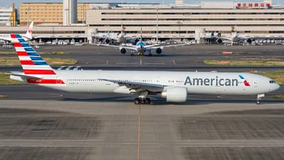 American Airlines N732AN Boeing 777-323ER