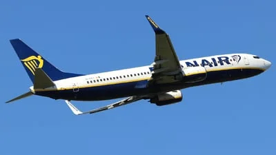 Ryanair EI-EKT Boeing 737-8AS