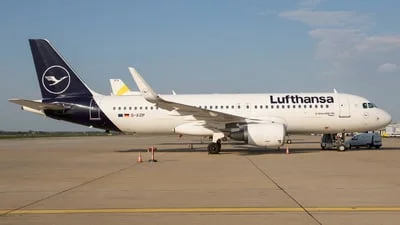Lufthansa D-AIZP Airbus A320-214