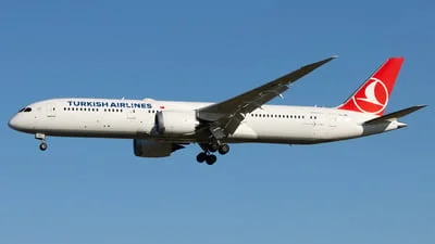 Turkish Airlines TC-LMD Boeing 787-9 Dreamliner
