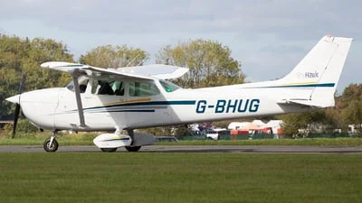 Private G-BHUG Cessna 172N Skyhawk II