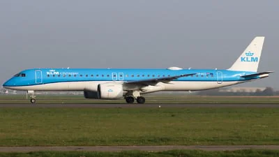 KLM Cityhopper PH-NXZ Embraer ERJ-190-400STD
