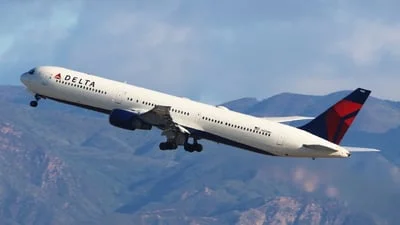 Delta Air Lines N826MH Boeing 767-432(ER)