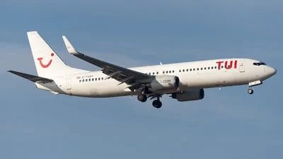 TUI G-TUKF Boeing 737-8AS