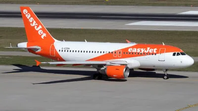 easyJet G-EZDH Airbus A319-111