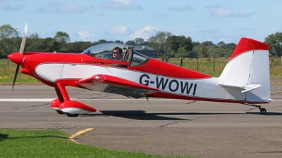 Private G-WOWI Vans RV-7