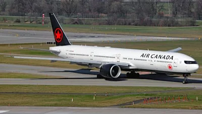 Air Canada C-FIUW Boeing 777-333ER