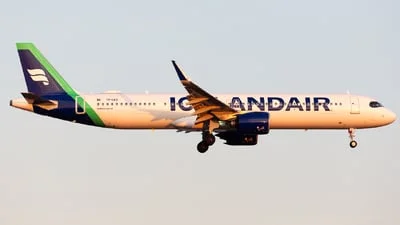 Icelandair TF-IAD Airbus A321-271NX