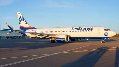 SunExpress TC-SMN Boeing 737-8 MAX