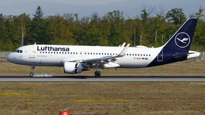 Lufthansa D-AIUN Airbus A320-214