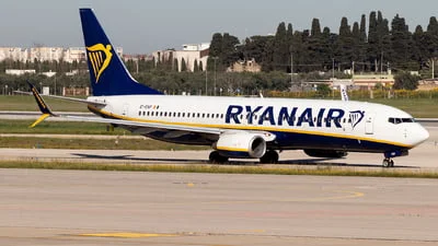 Ryanair EI-ENP Boeing 737-8AS
