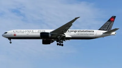Air Canada C-FIVM Boeing 777-333ER