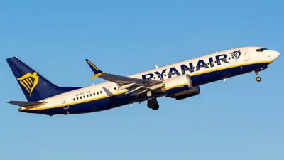 Ryanair EI-IKS Boeing 737-8-200 MAX