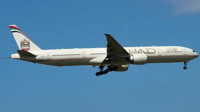 Etihad Airways A6-ETI Boeing 777-3FXER