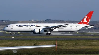 Turkish Airlines TC-LLU Boeing 787-9 Dreamliner