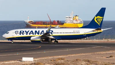 Ryanair EI-EKN Boeing 737-8AS