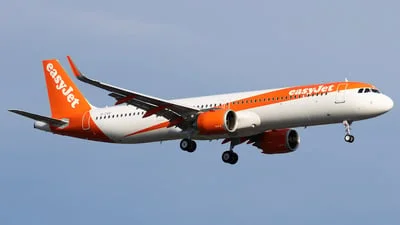 easyJet G-ZXIC Airbus A321-251NX
