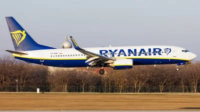 Ryanair (Buzz) SP-RNC Boeing 737-8AS