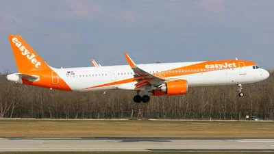 easyJet Europe OE-IUB Airbus A321-251NX