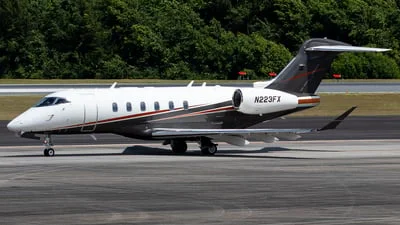 Flexjet N223FX Bombardier BD-100-1A10 Challenger 3500