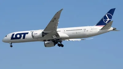 LOT Polish Airlines SP-LSD Boeing 787-9 Dreamliner