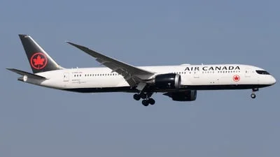 Air Canada C-FRTU Boeing 787-9 Dreamliner