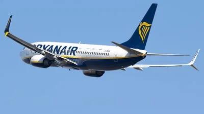 Ryanair UK G-RUKN Boeing 737-8AS