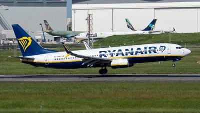 Ryanair EI-EMB Boeing 737-8AS