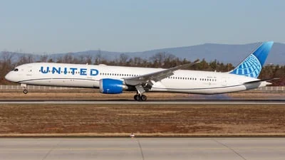 United Airlines N12020 Boeing 787-10 Dreamliner