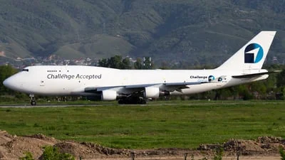 Challenge Airlines OO-ACE Boeing 747-412(BCF)