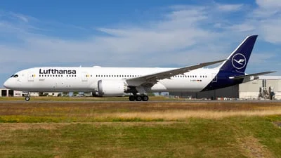 Lufthansa D-ABPH Boeing 787-9 Dreamliner