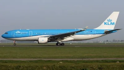 KLM Royal Dutch Airlines PH-AOC Airbus A330-203
